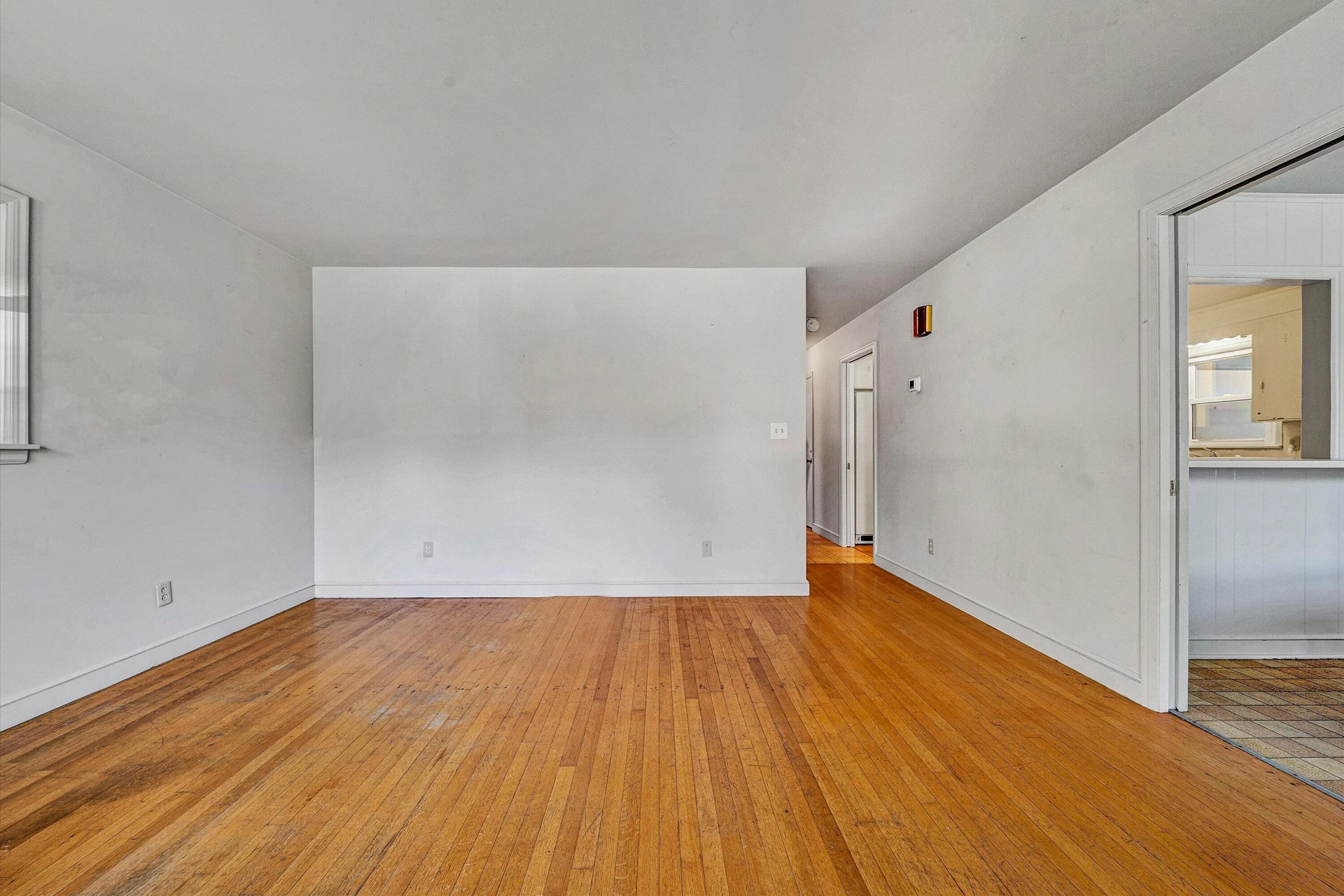 1602 Maiden LN SW - Photo 9