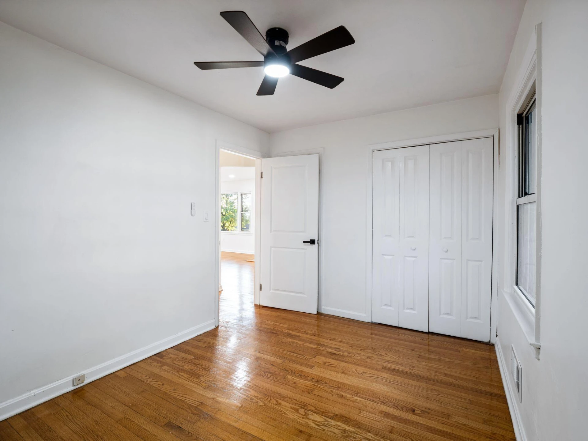 2631 Idlewild BLVD NE - Photo 14