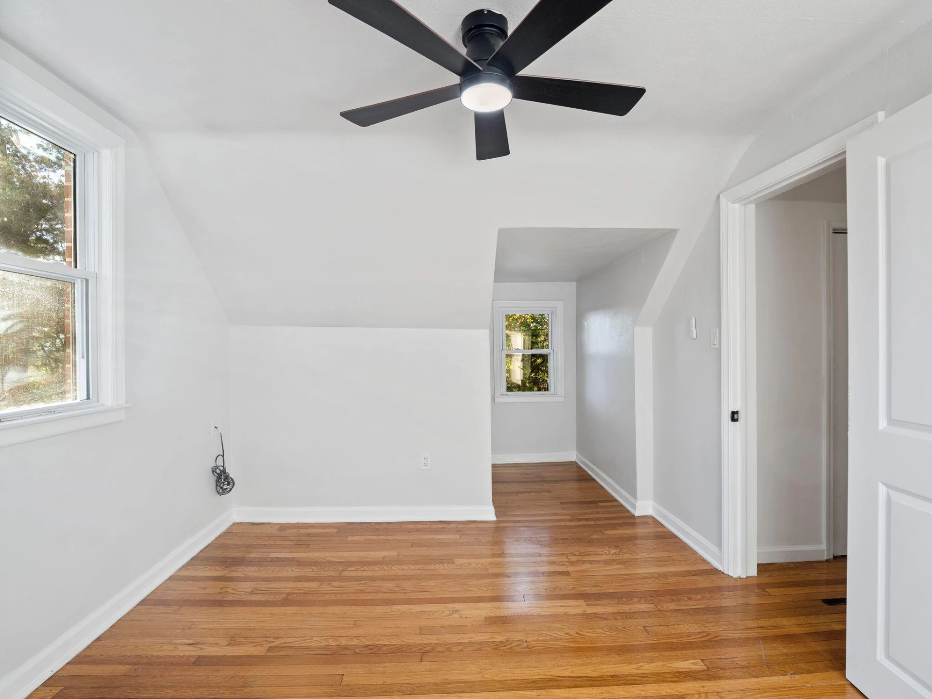 2631 Idlewild BLVD NE - Photo 16