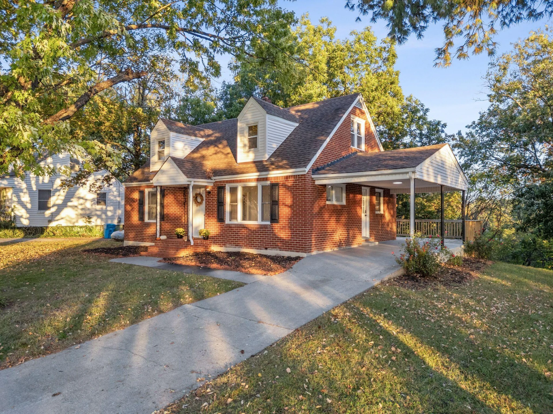 2631 Idlewild BLVD NE - Photo 27