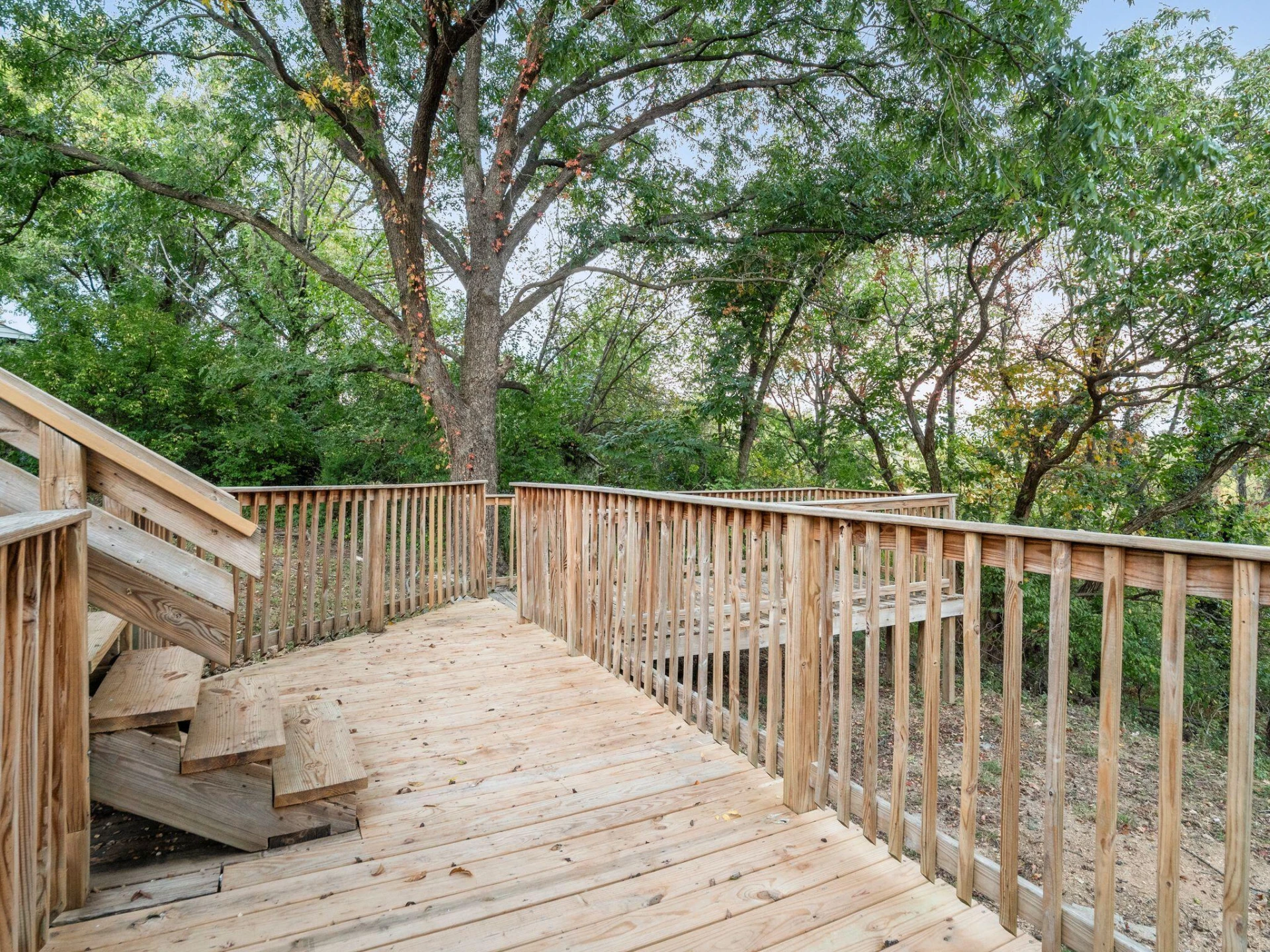2631 Idlewild BLVD NE - Photo 31