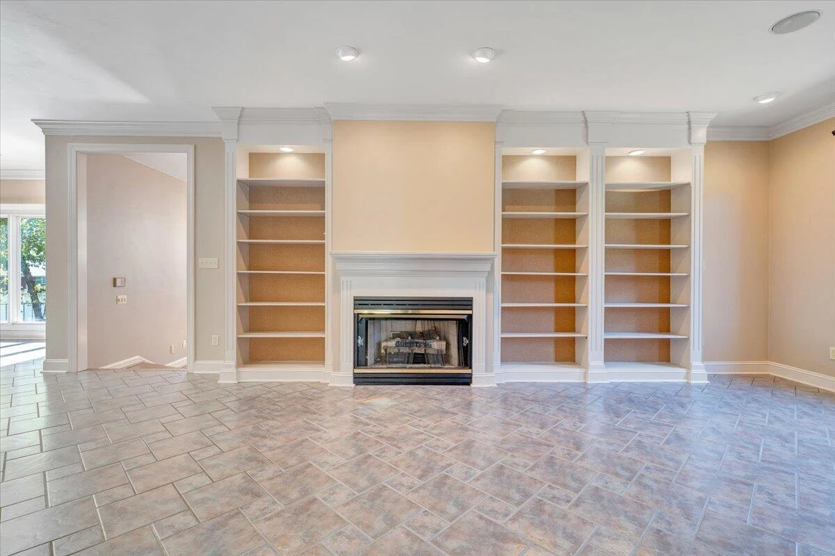 38 Corbett ST - Photo 12