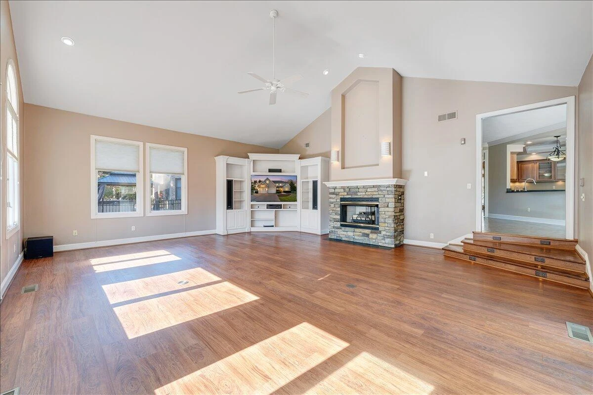38 Corbett ST - Photo 22