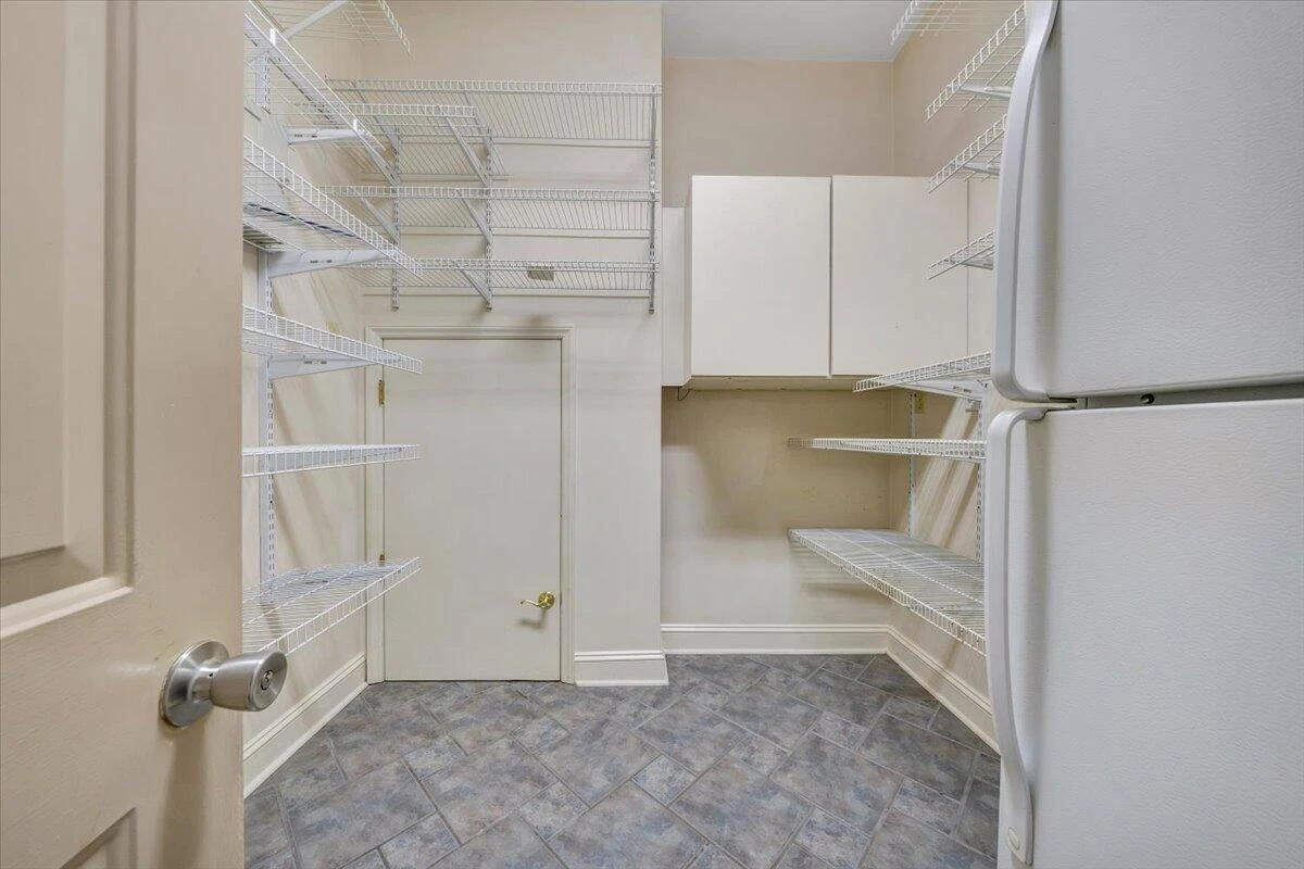 38 Corbett ST - Photo 31