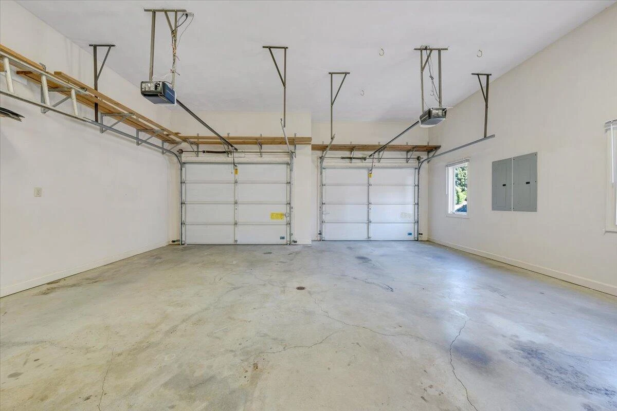 38 Corbett ST - Photo 32