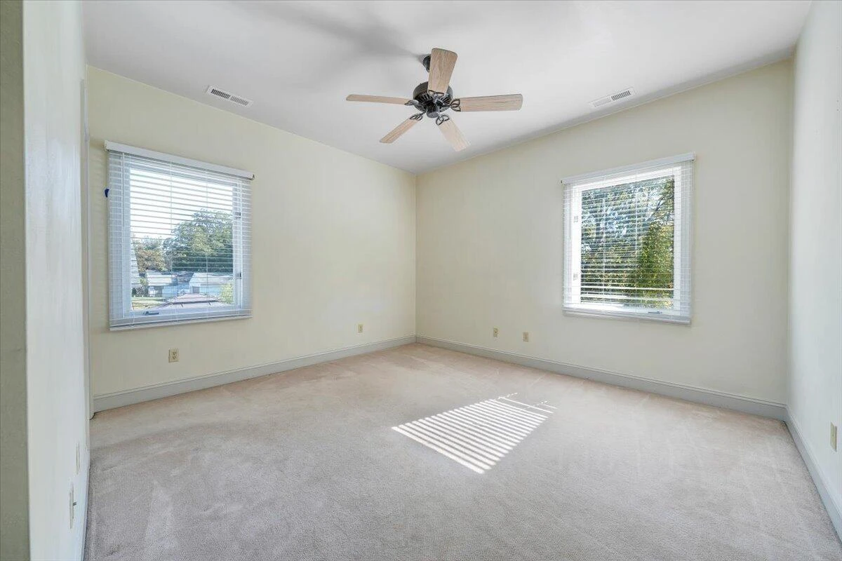 38 Corbett ST - Photo 47