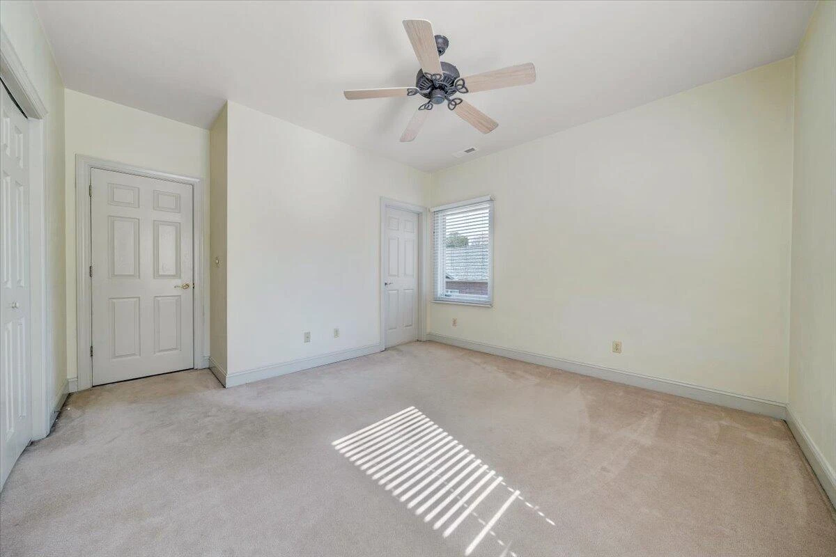 38 Corbett ST - Photo 48