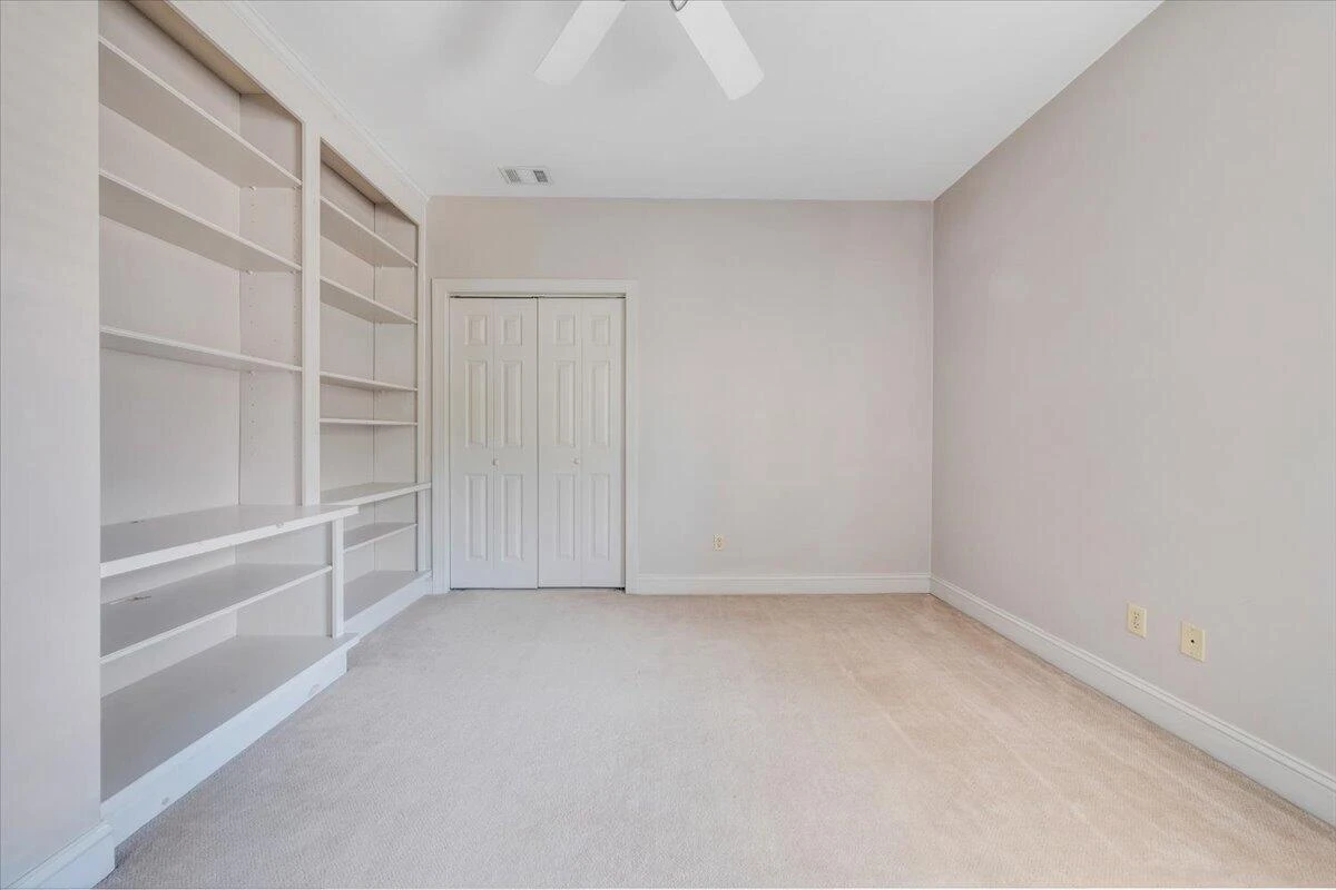 38 Corbett ST - Photo 53