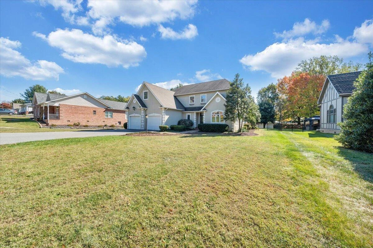 38 Corbett ST - Photo 79