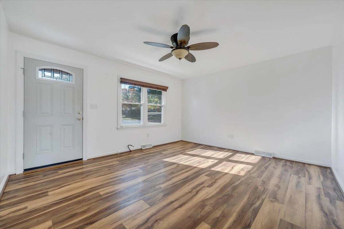 39 Chatham CIR - Photo 3