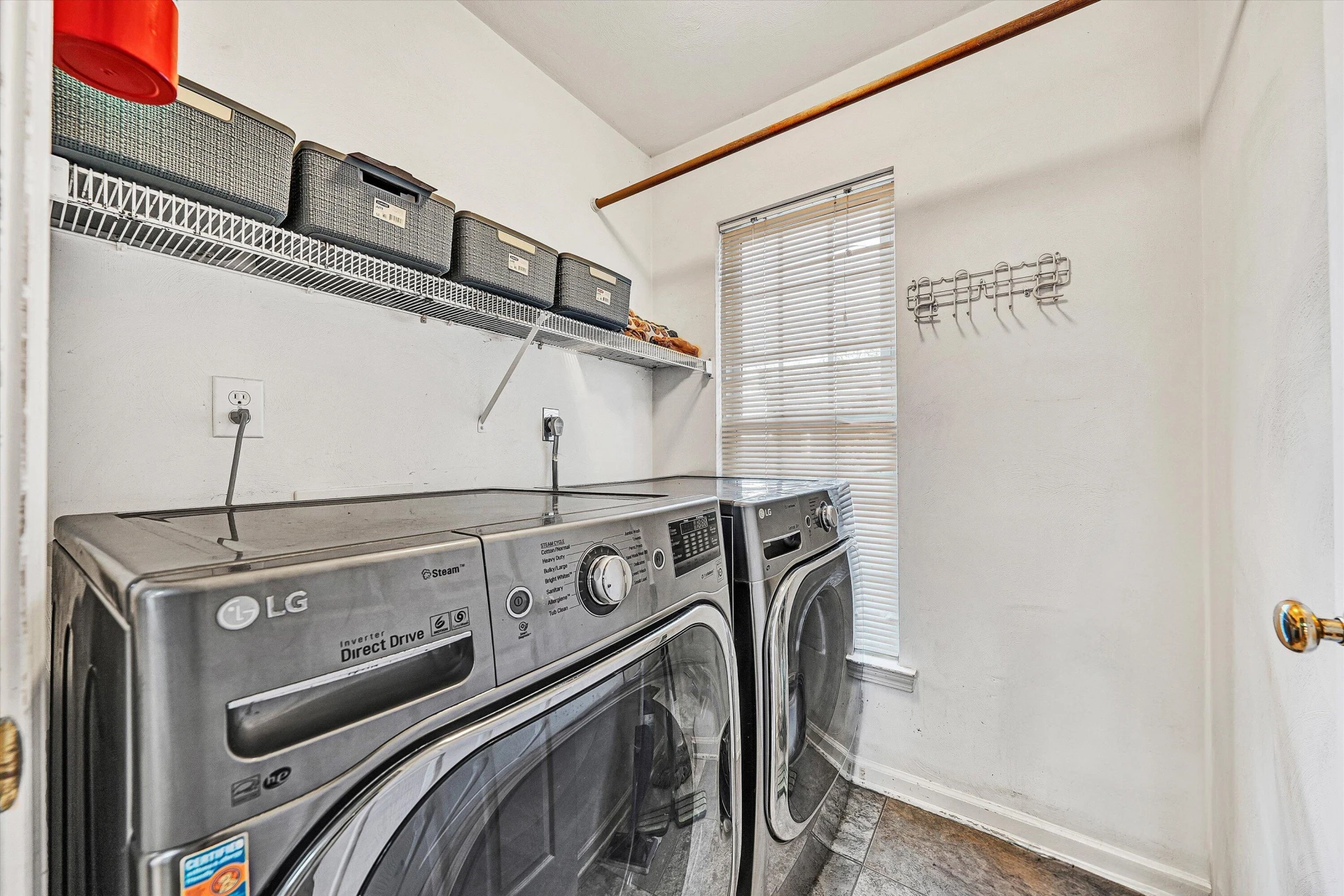 6039 Chagall DR - Photo 19