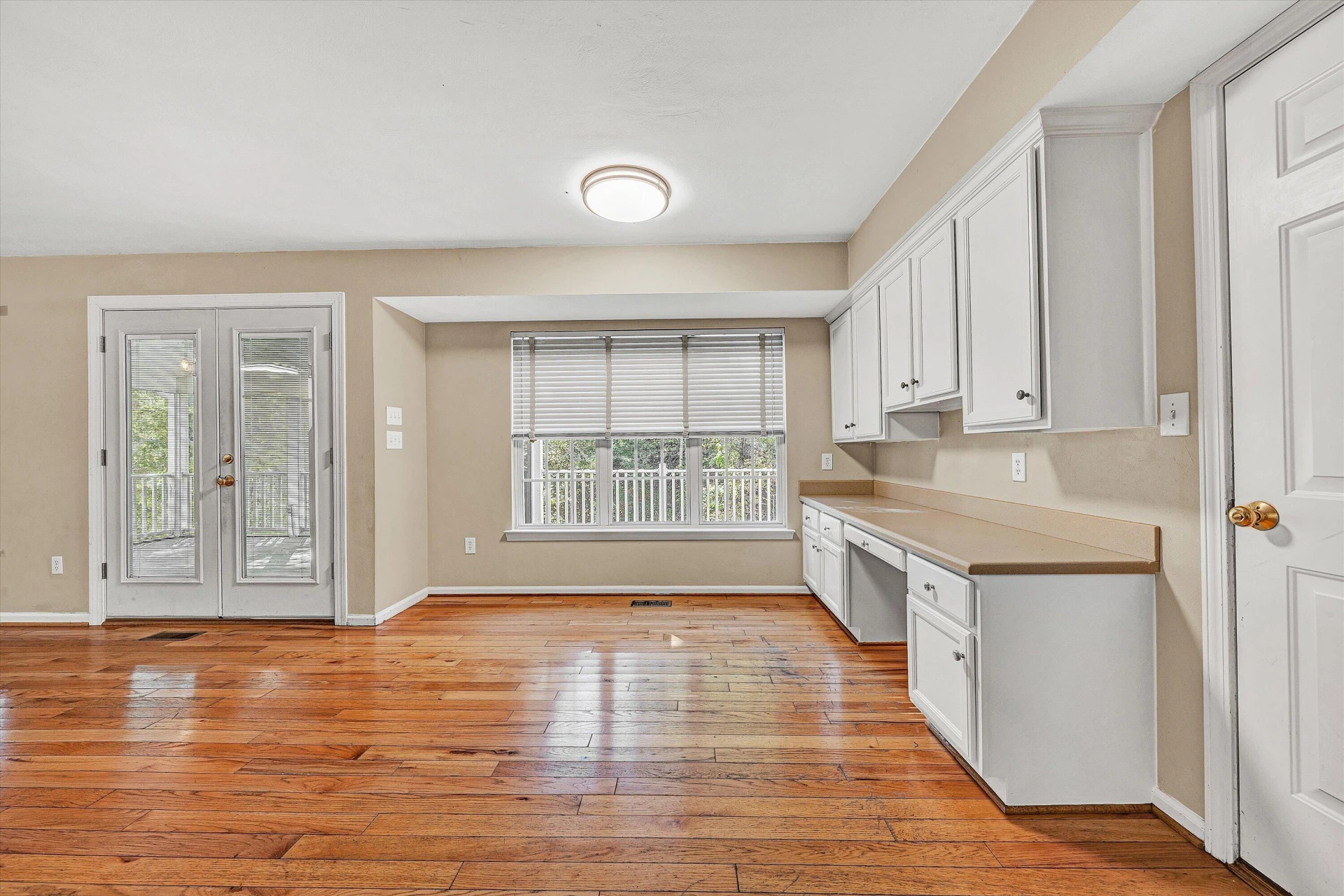 6039 Chagall DR - Photo 20