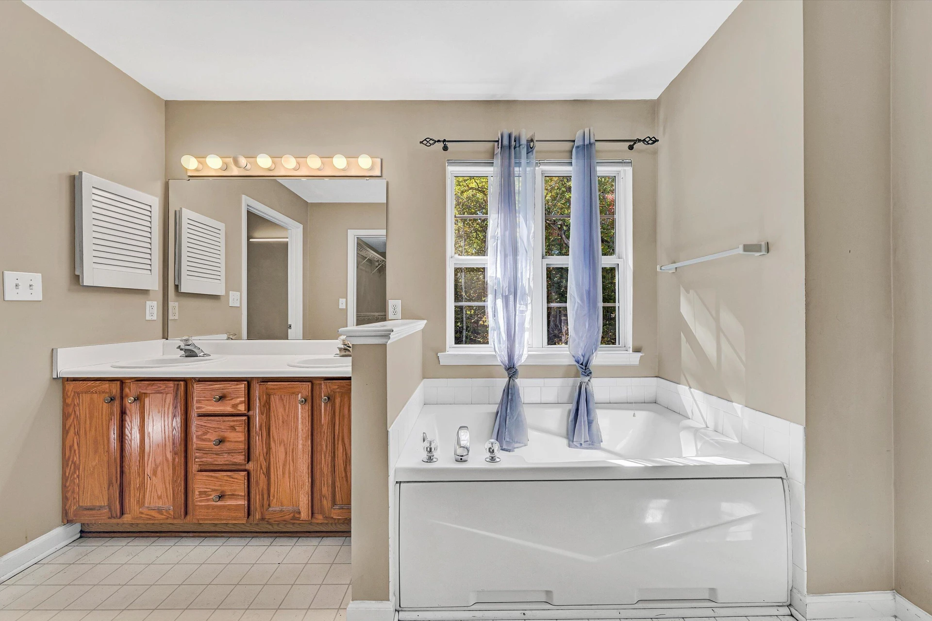 6039 Chagall DR - Photo 37