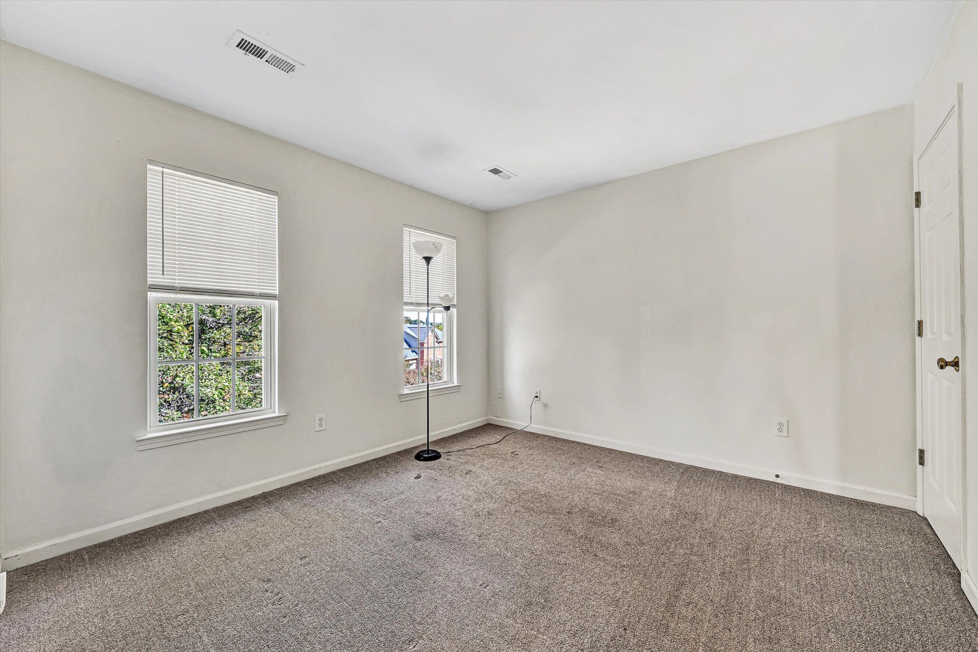 6039 Chagall DR - Photo 41