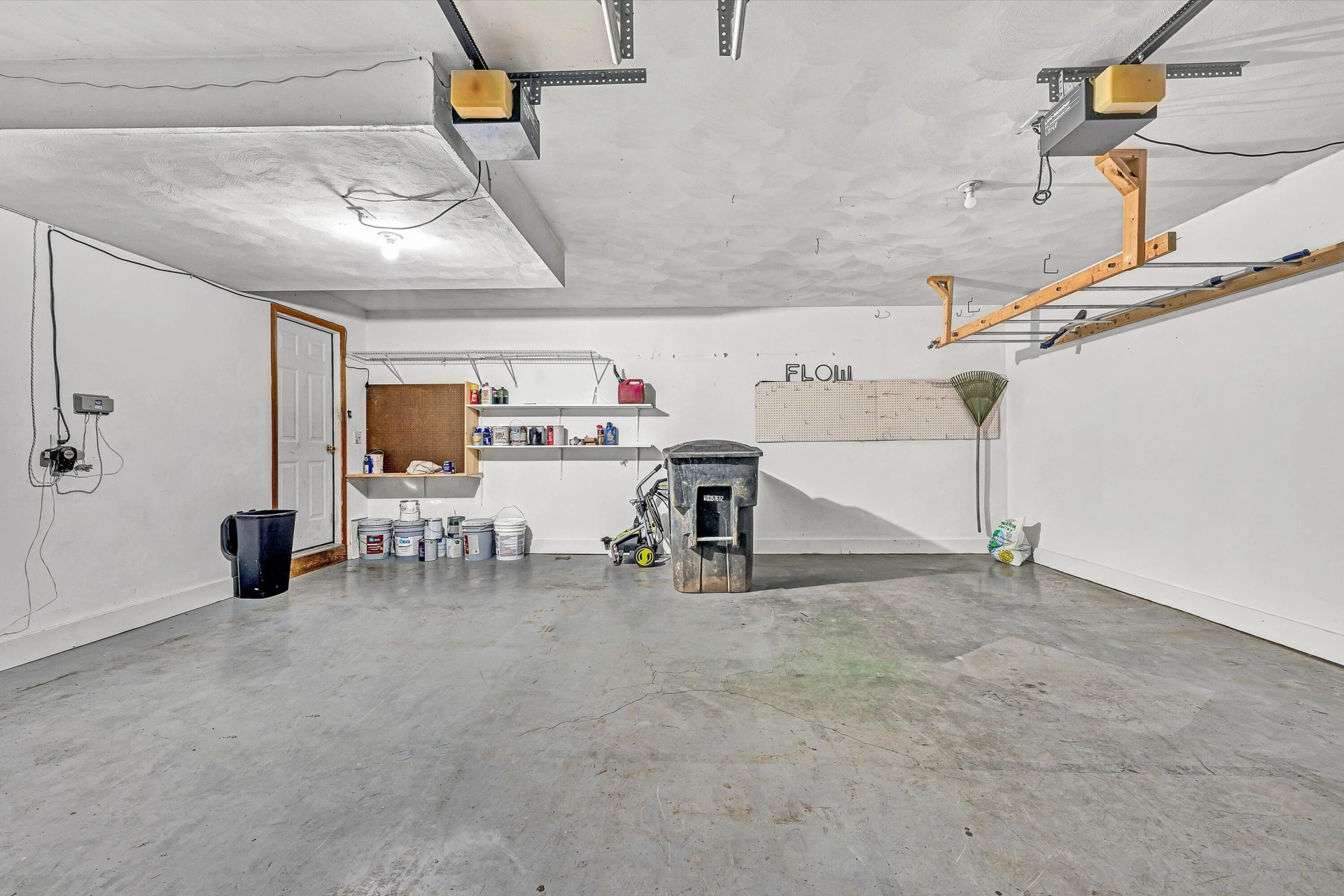 6039 Chagall DR - Photo 44
