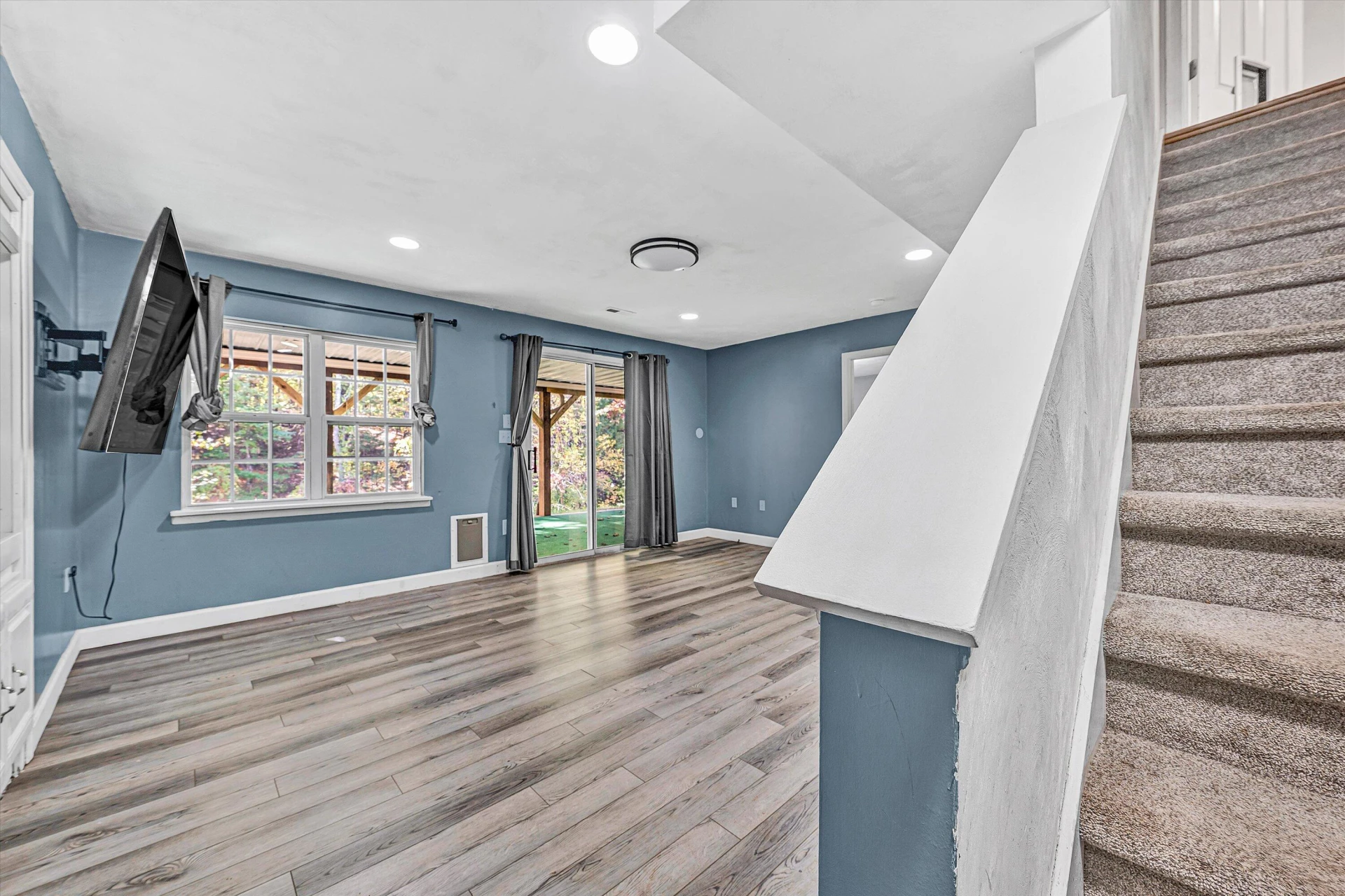 6039 Chagall DR - Photo 49