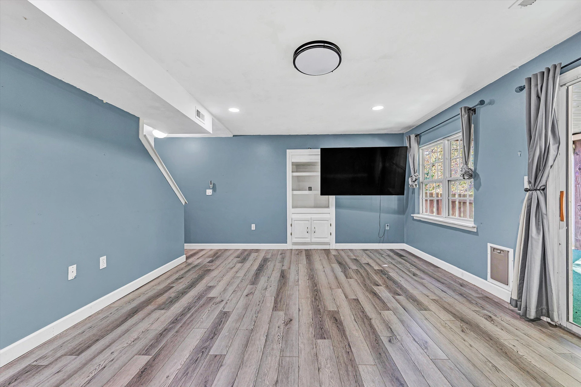 6039 Chagall DR - Photo 51