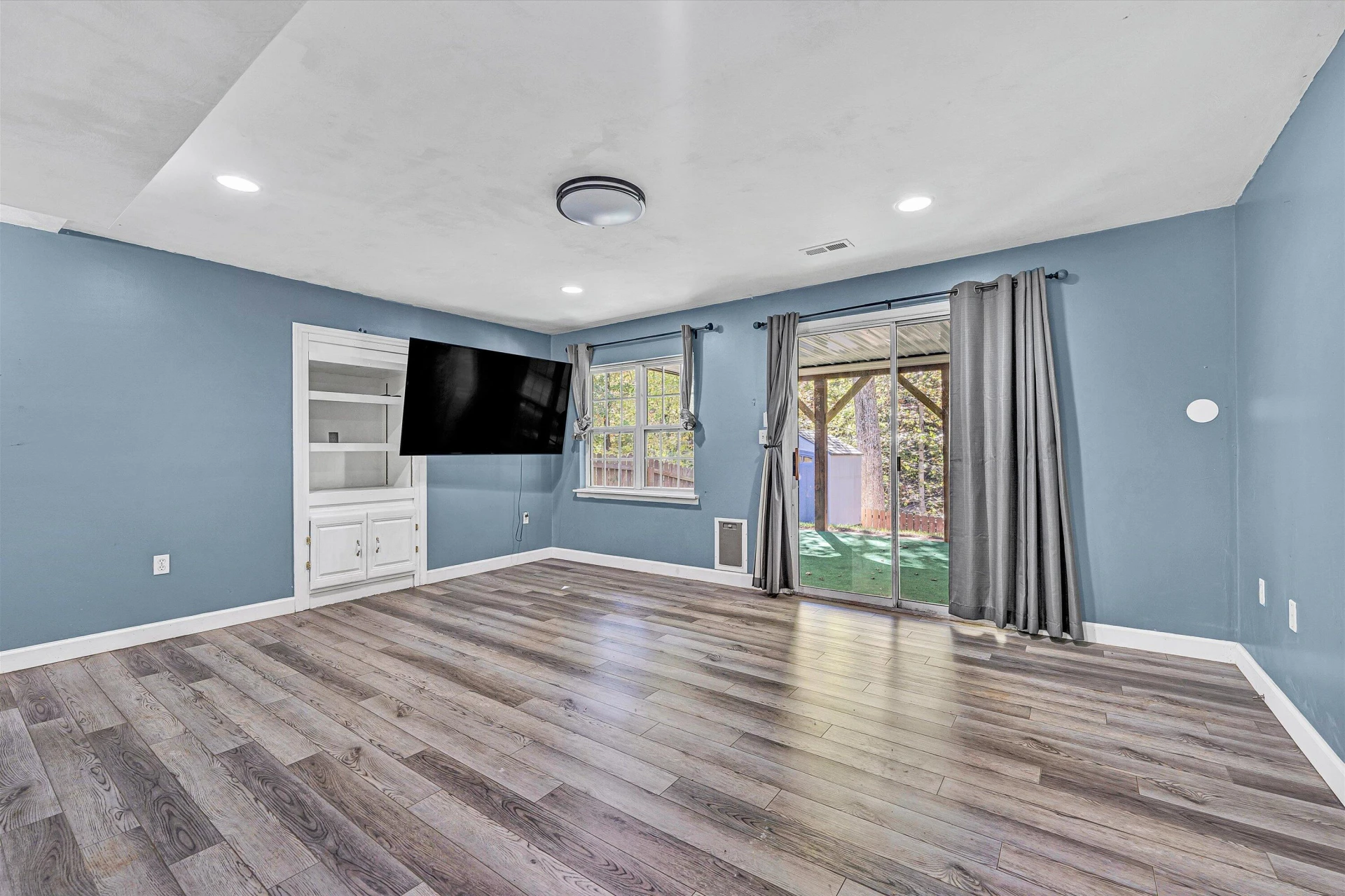 6039 Chagall DR - Photo 52