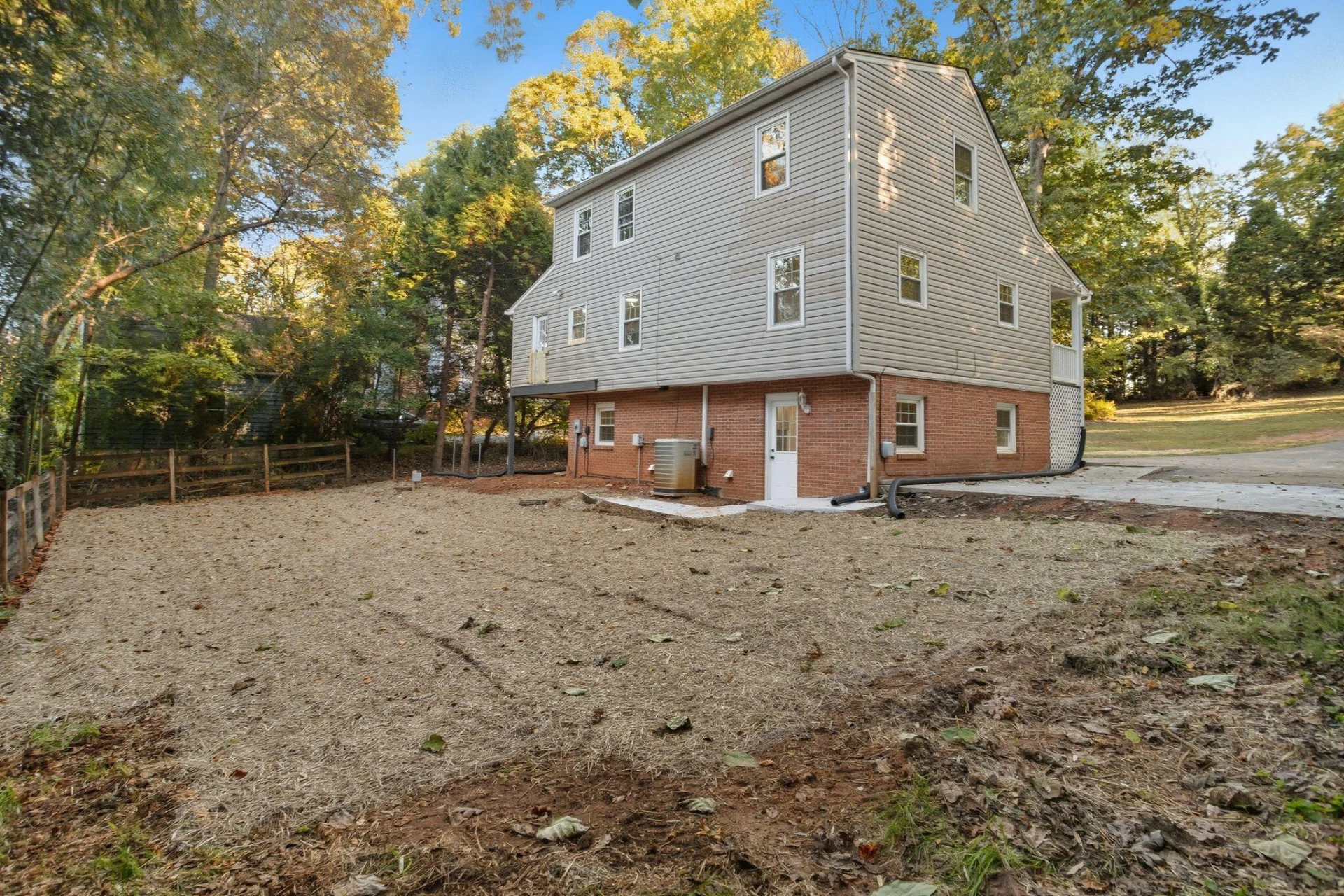 1707 Bateman Bridge RD - Photo 2