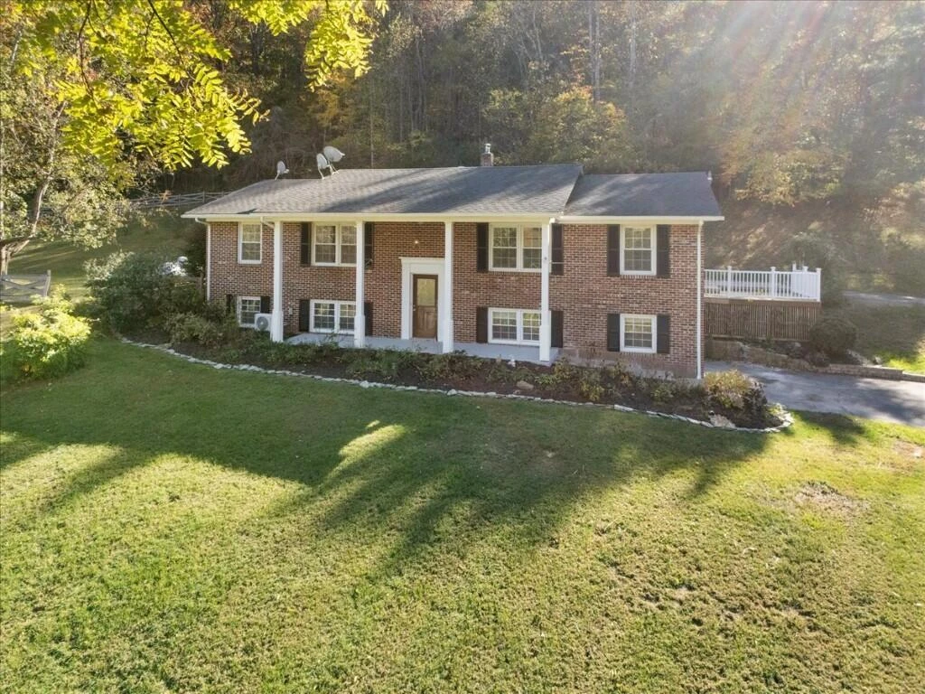 5661 Owens RD - Photo 10