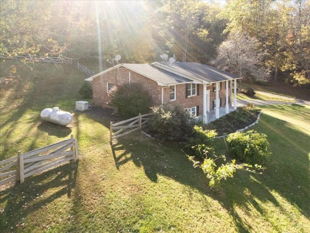 5661 Owens RD - Photo 113