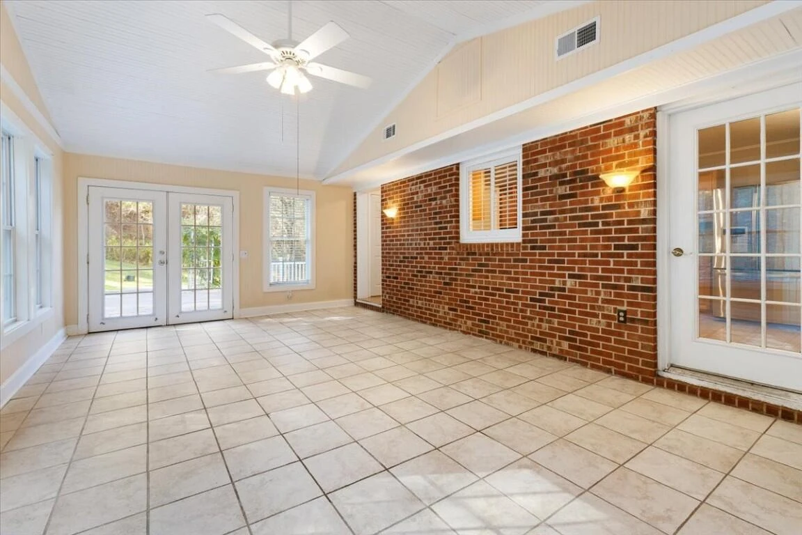 5661 Owens RD - Photo 30