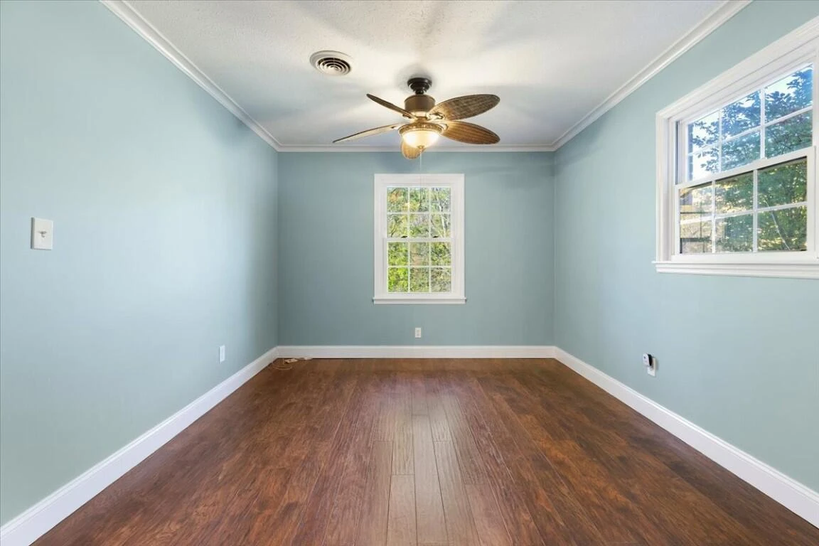 5661 Owens RD - Photo 54