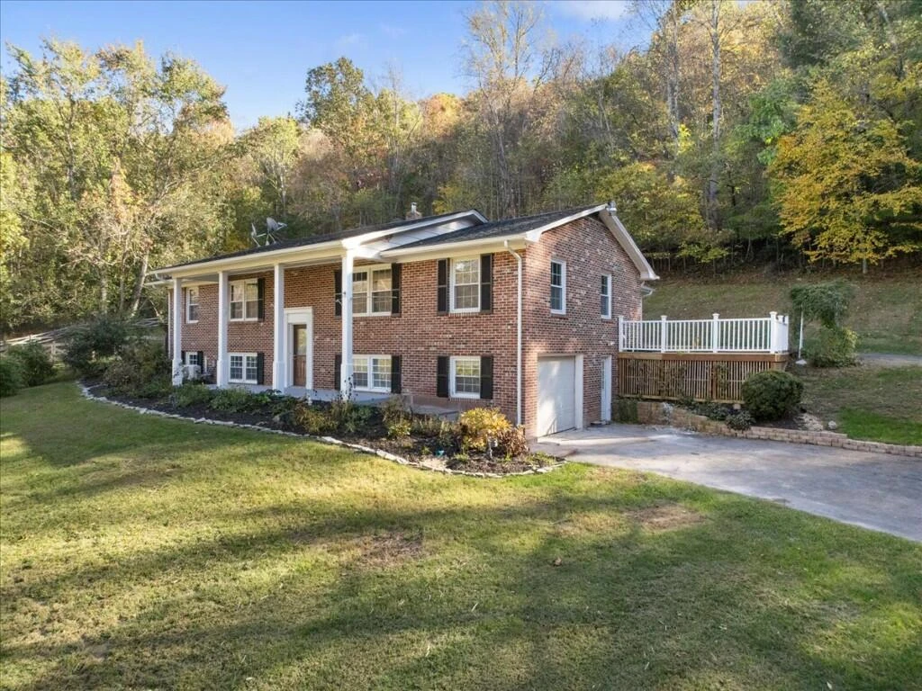 5661 Owens RD - Photo 7