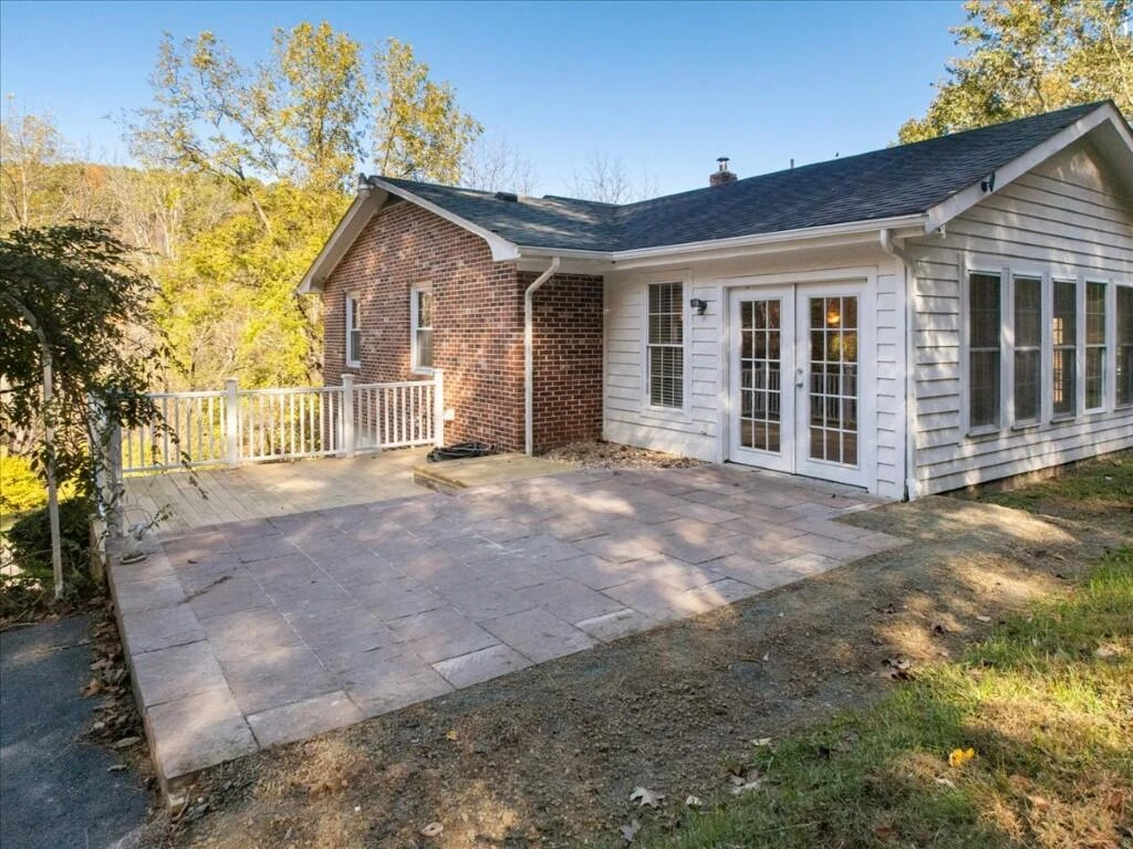 5661 Owens RD - Photo 77