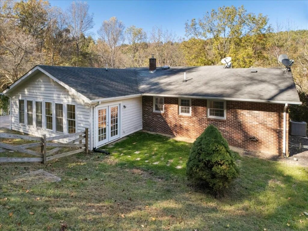 5661 Owens RD - Photo 82