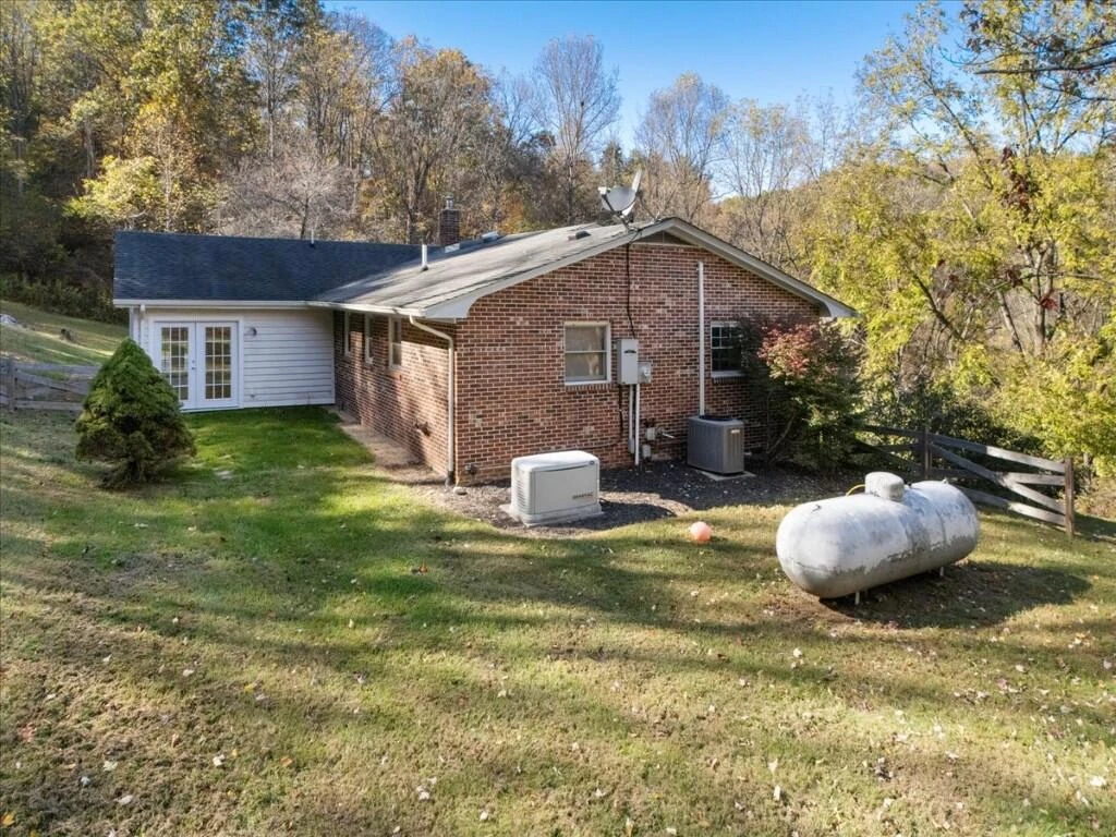 5661 Owens RD - Photo 86