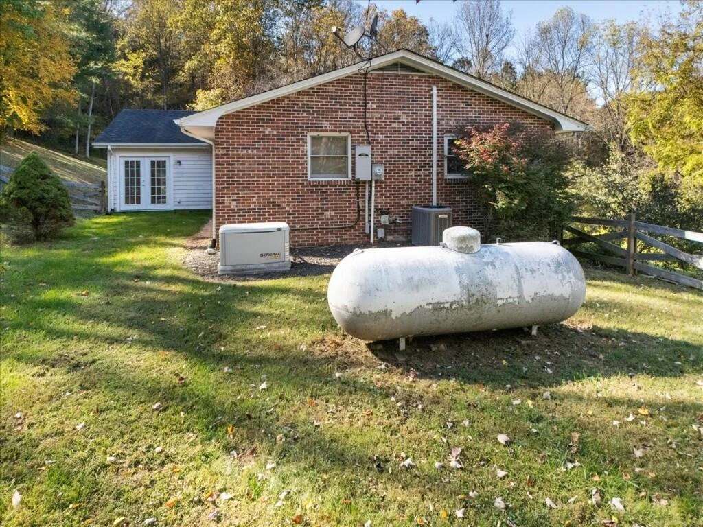 5661 Owens RD - Photo 88