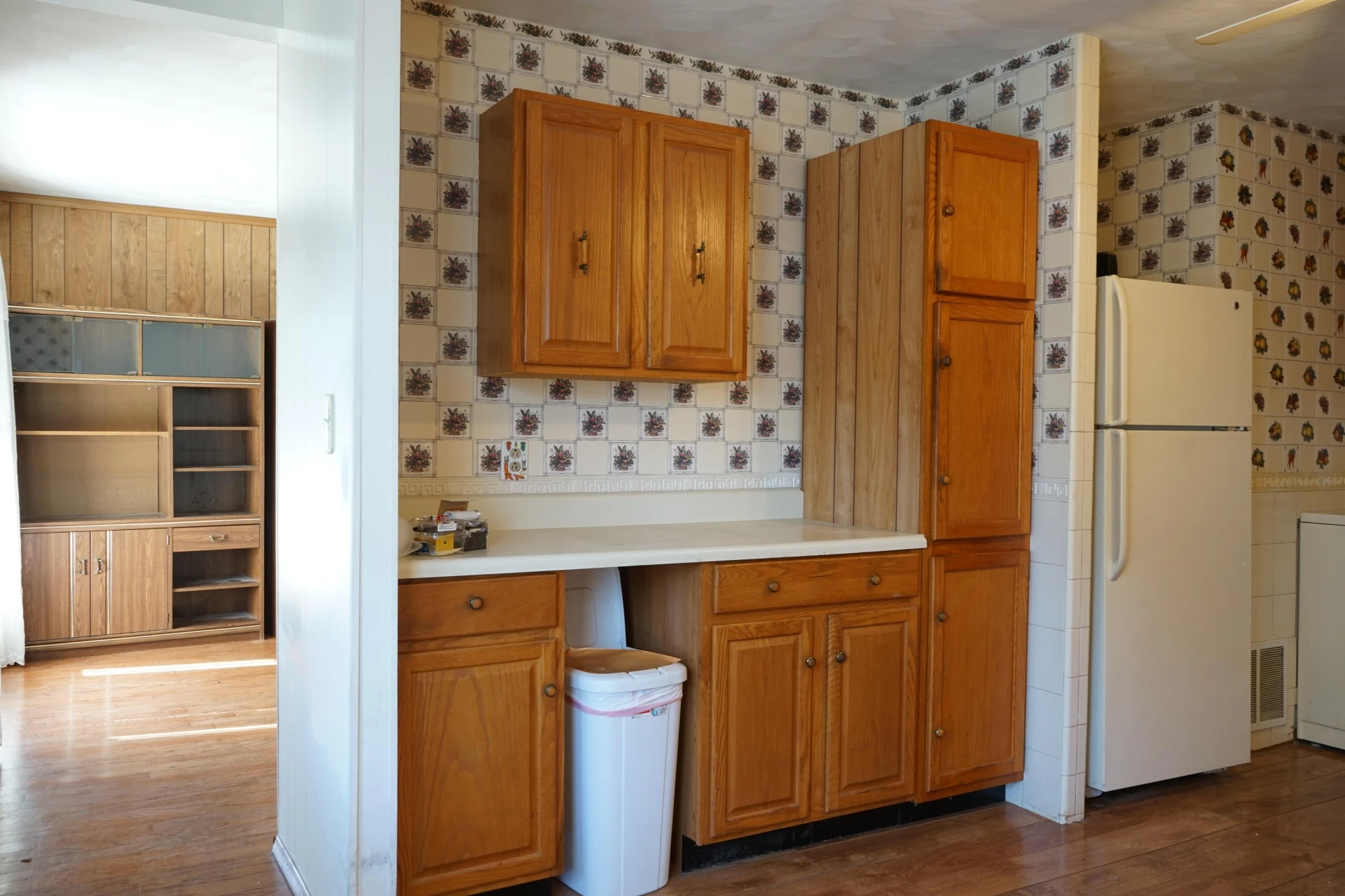 628 Montrose AVE SE - Photo 10