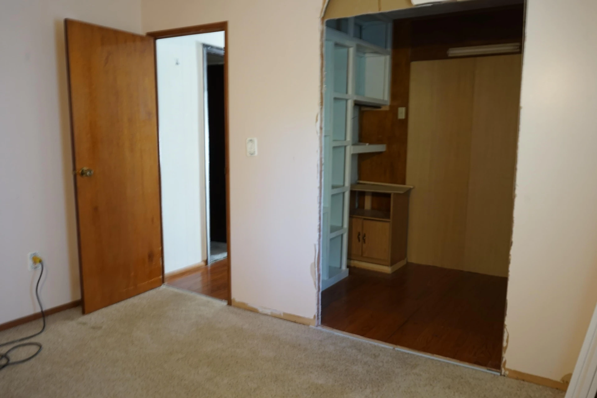 628 Montrose AVE SE - Photo 15