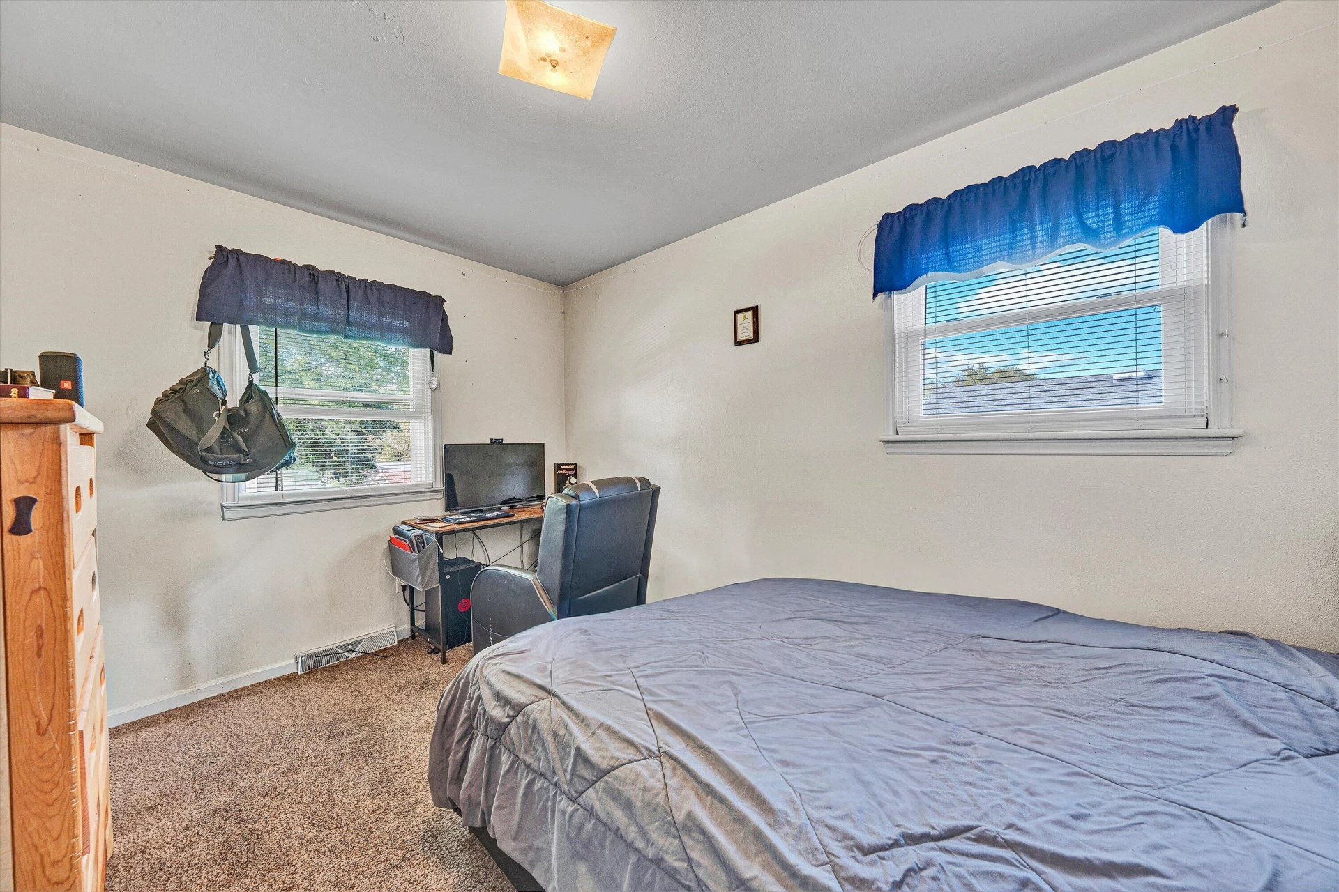 5403 Flagler DR - Photo 9