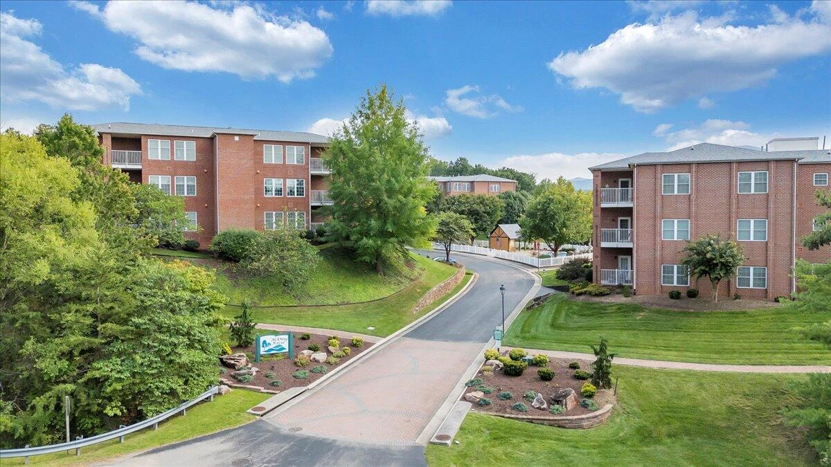 3050 McVitty Forest DR #106 - Photo 33