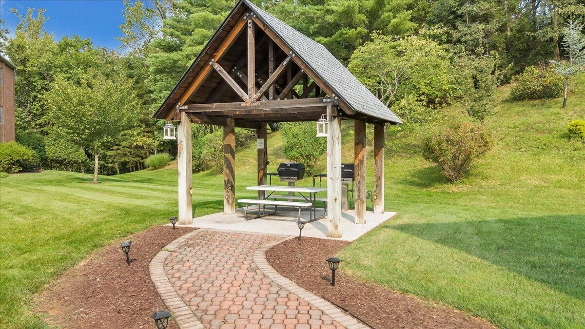 3050 McVitty Forest DR #106 - Photo 39