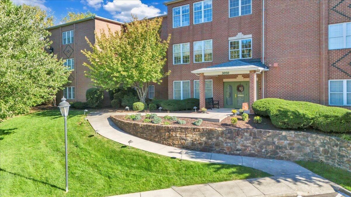 3050 McVitty Forest DR #106 - Photo 75