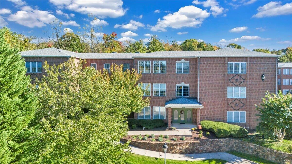 3050 McVitty Forest DR #106 - Photo 76