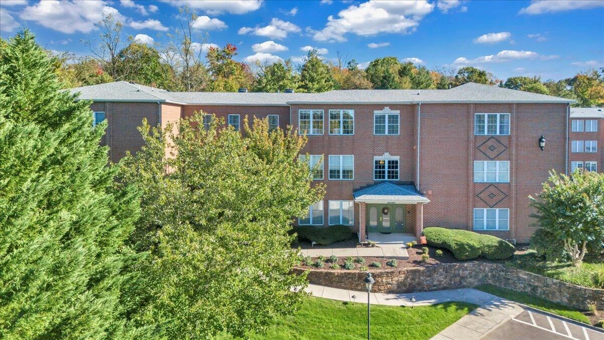 3050 McVitty Forest DR #106 - Photo 78