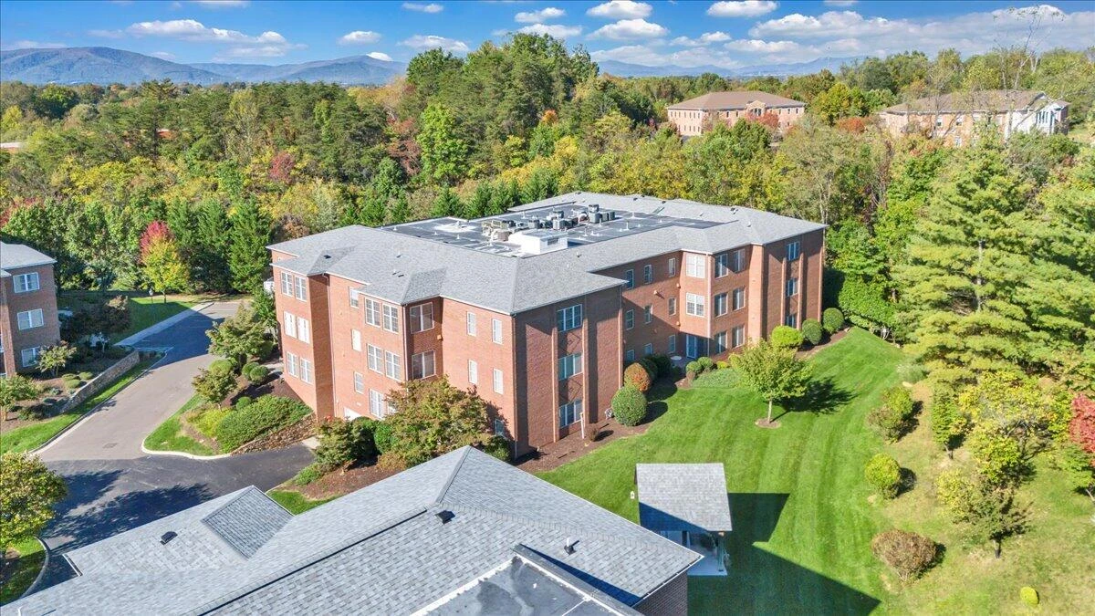 3050 McVitty Forest DR #106 - Photo 82