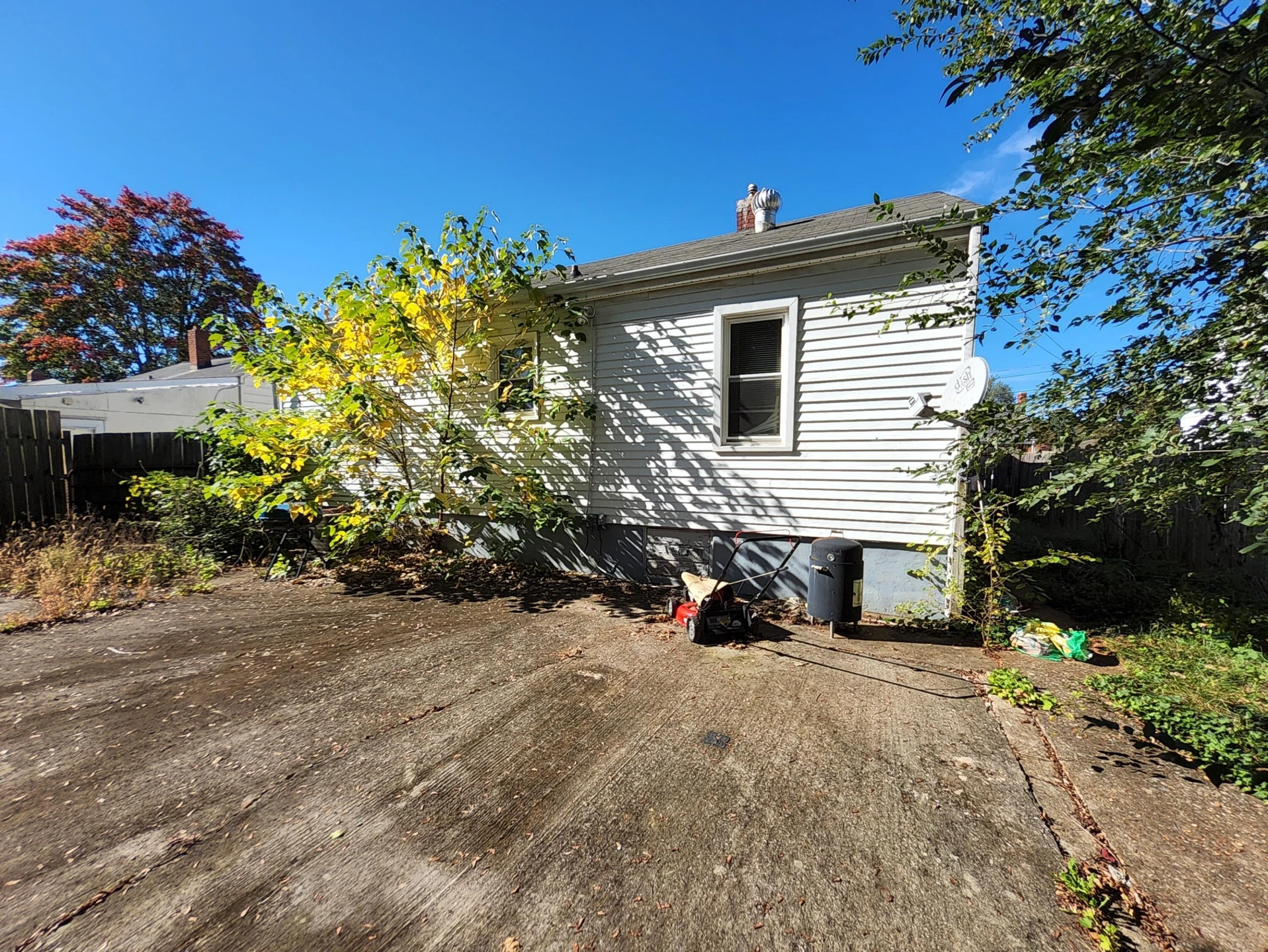 3219 Yardley DR NW - Photo 11