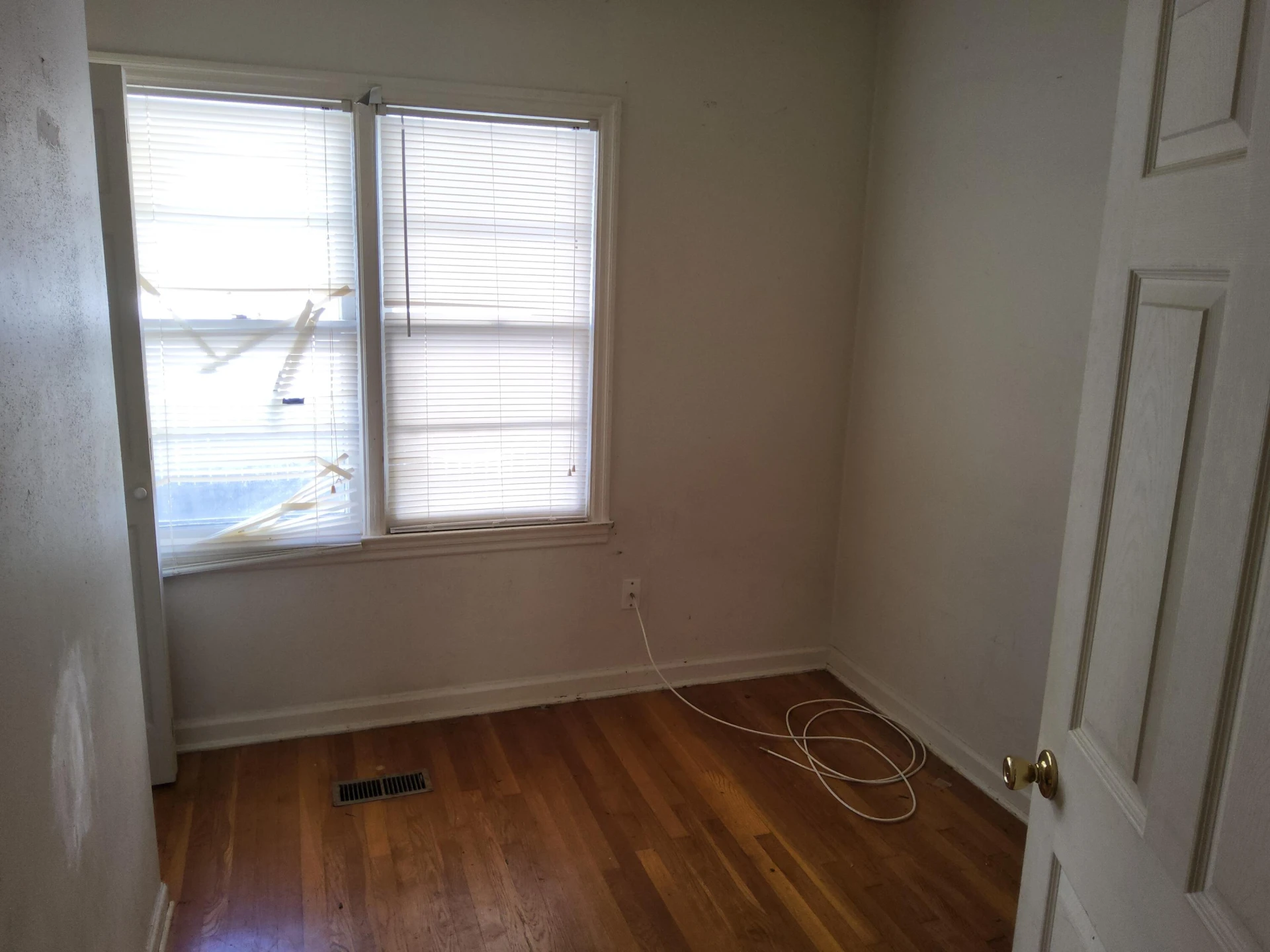 3219 Yardley DR NW - Photo 5