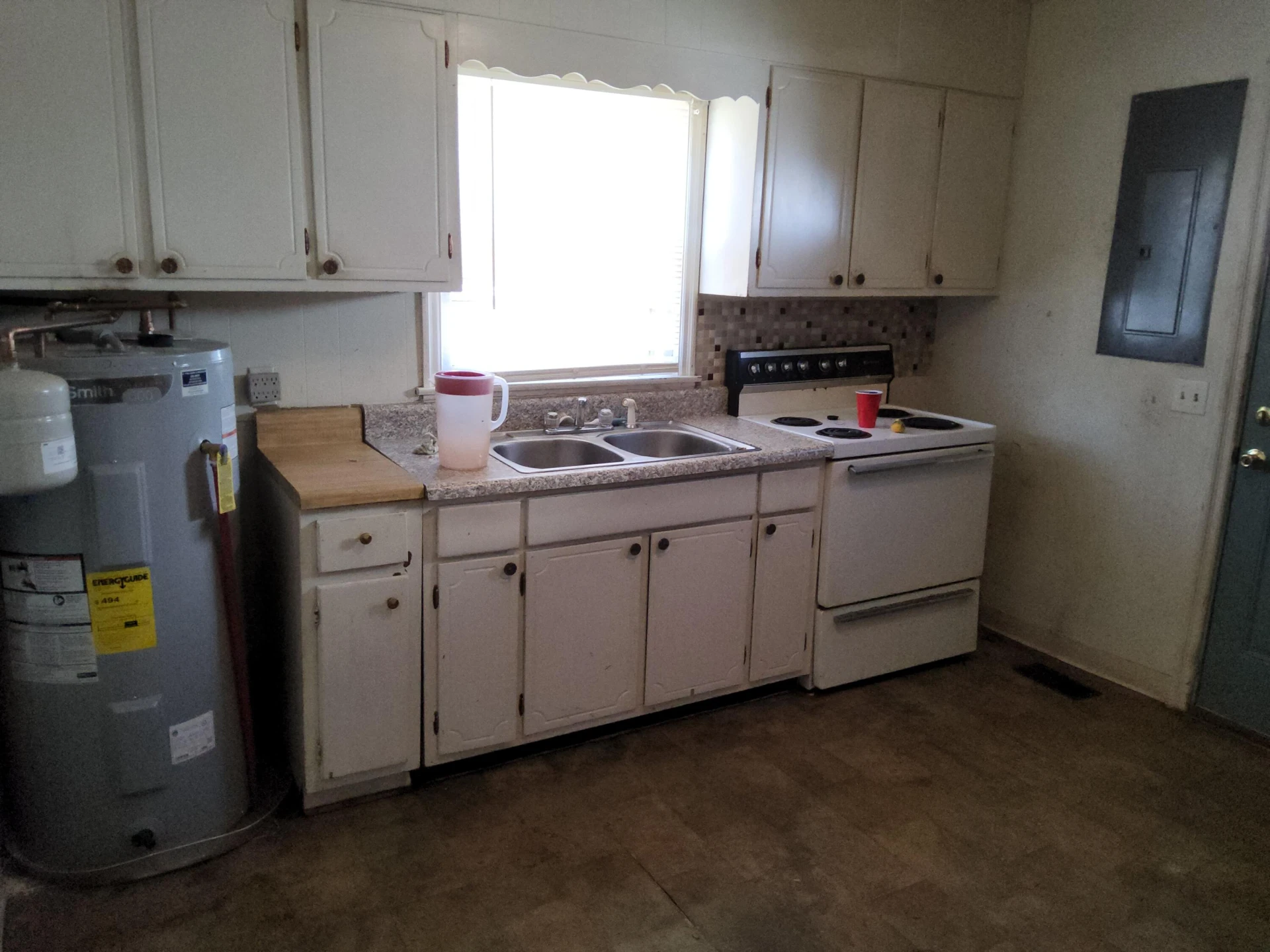 3219 Yardley DR NW - Photo 8
