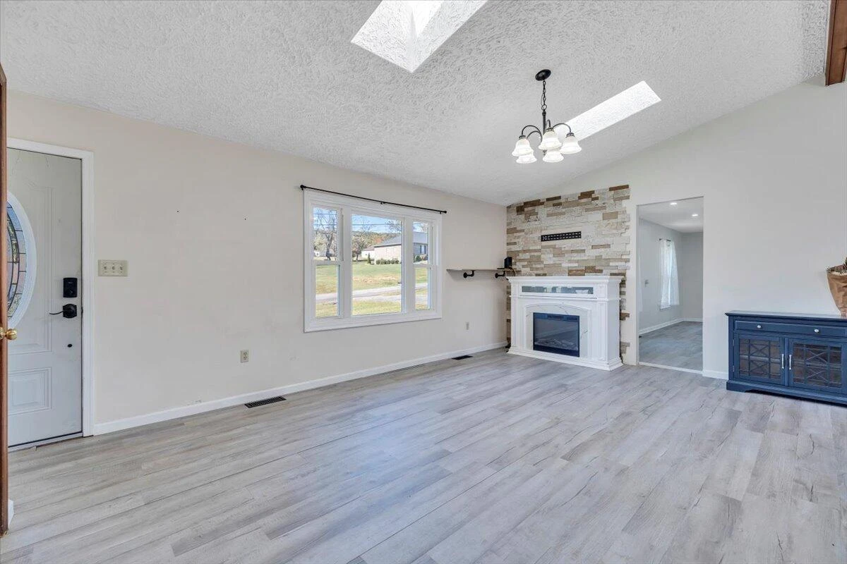 282 Lakeview DR - Photo 15