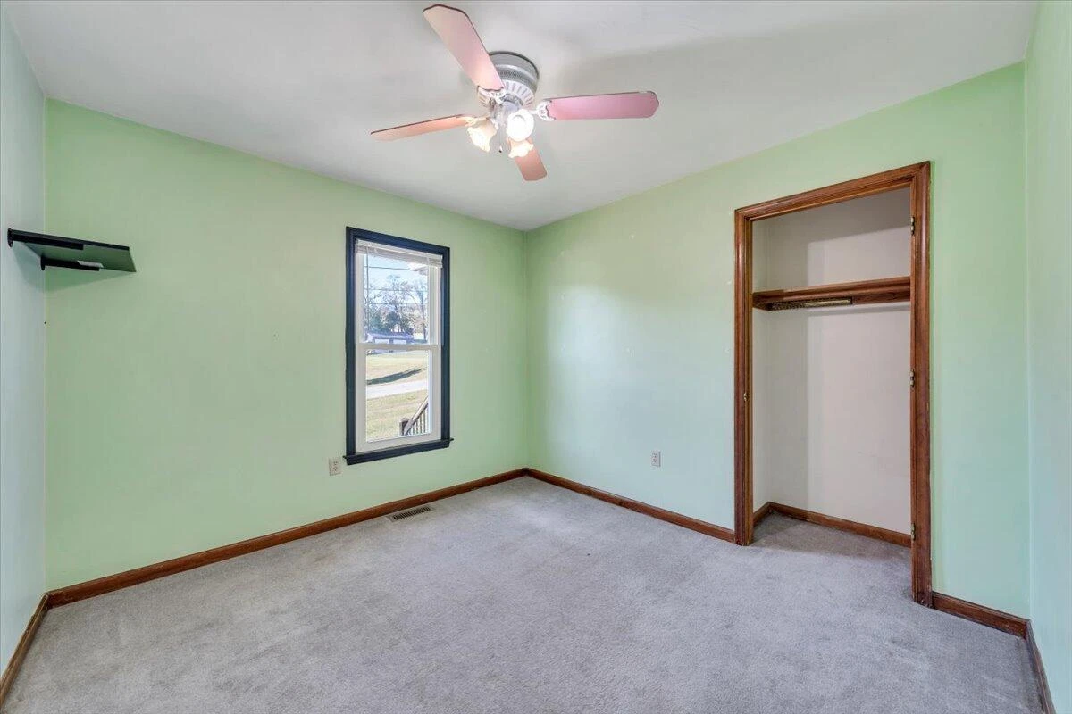 282 Lakeview DR - Photo 23