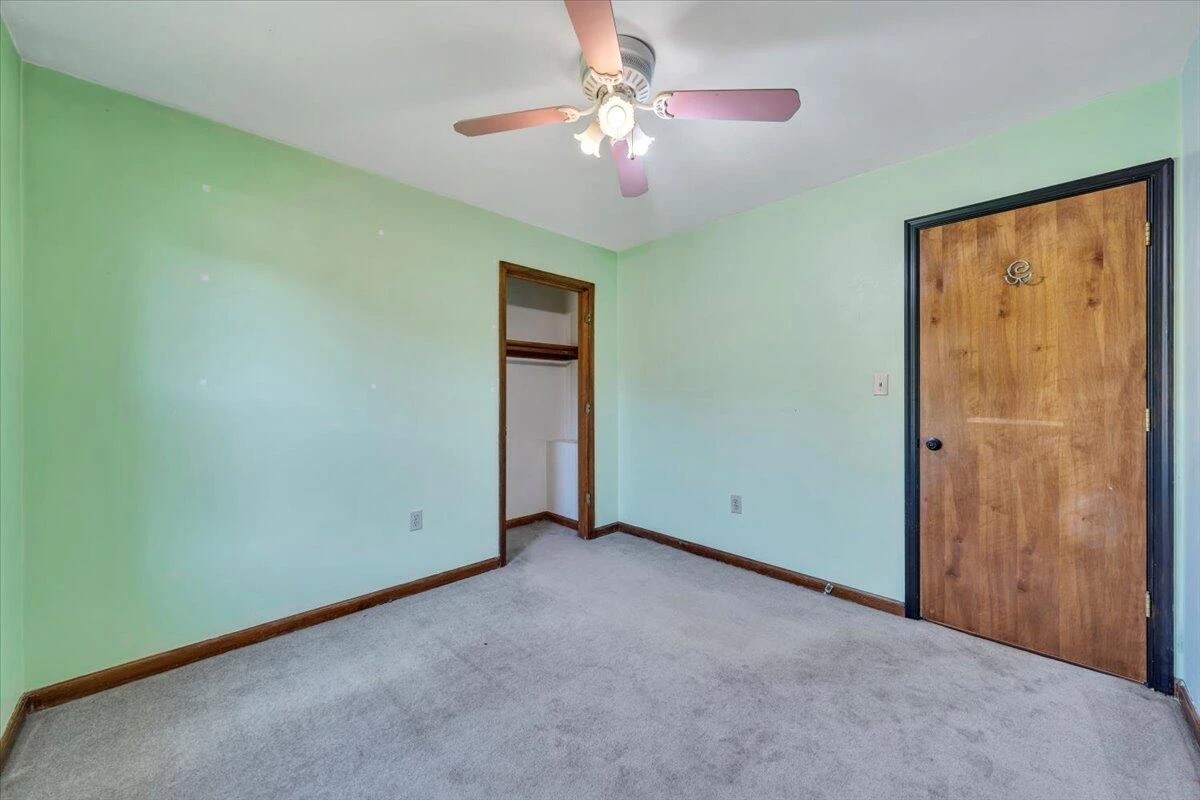 282 Lakeview DR - Photo 24