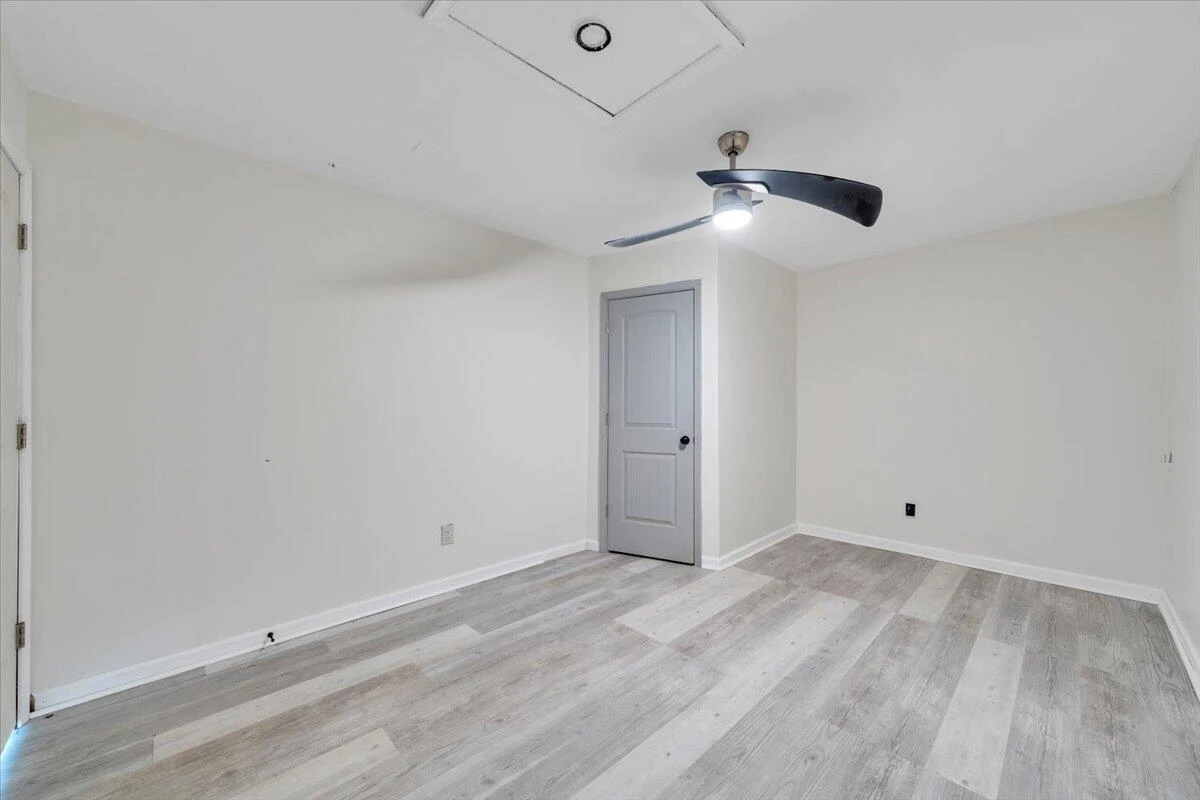 282 Lakeview DR - Photo 29