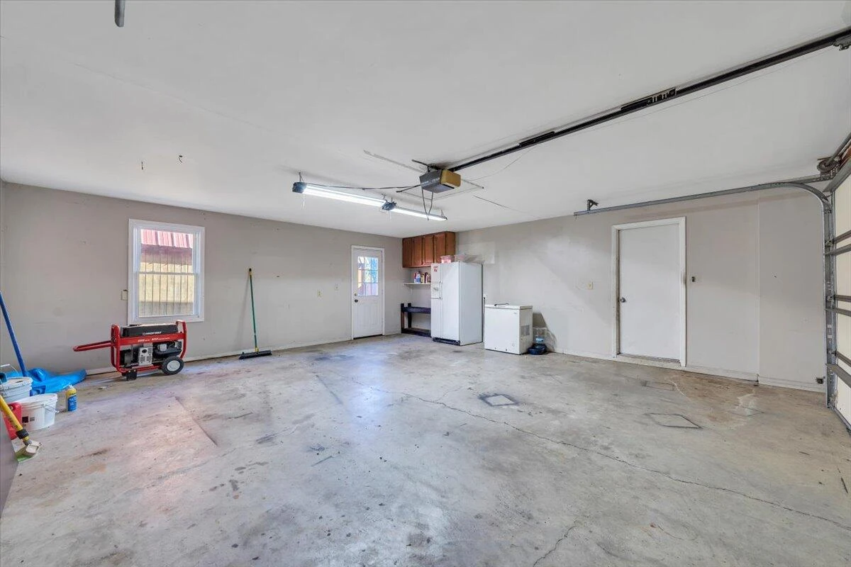 282 Lakeview DR - Photo 33