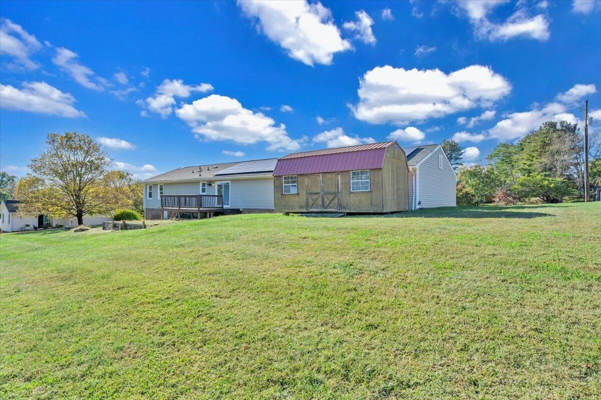 282 Lakeview DR - Photo 39